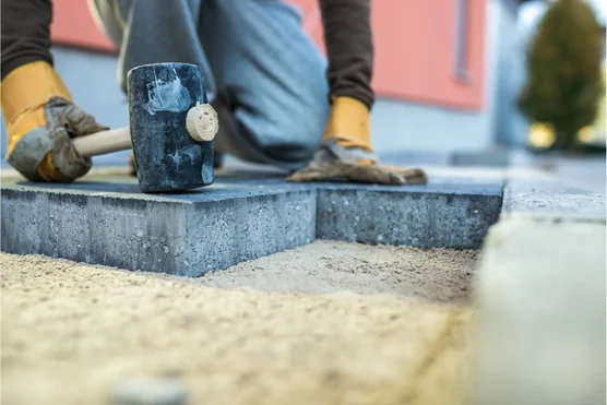 Tailleur / Tailleuse de pierre