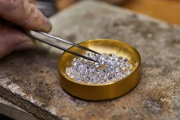 Trieur / Trieuse de pierres et perles