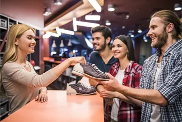 Opérateur / Opératrice d'attraction