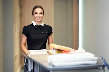 Valet / Femme de chambre