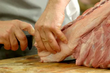 Opérateur / Opératrice de transformation des viandes