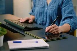 Correcteur / Correctrice