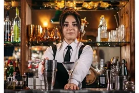 Barman / Barmaid