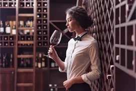Sommelier / Sommelière