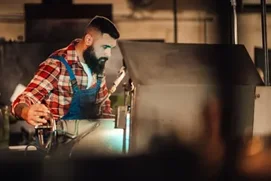 Opérateur / Opératrice de traitement thermique